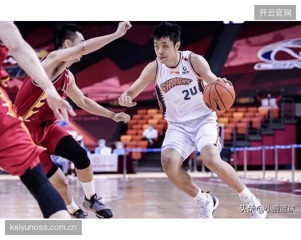 上海队在保留核心框架同时需评估老将价值，为新赛季轮换阵容做准备。